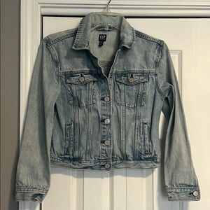 GAP for Good Light Wash Denim Jean Jacket Girl XXL/Women XS